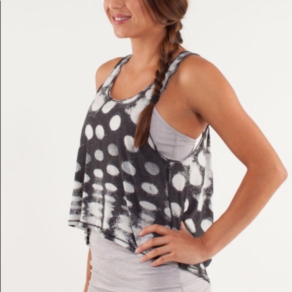 Lululemon Wandering Yogi Size 6